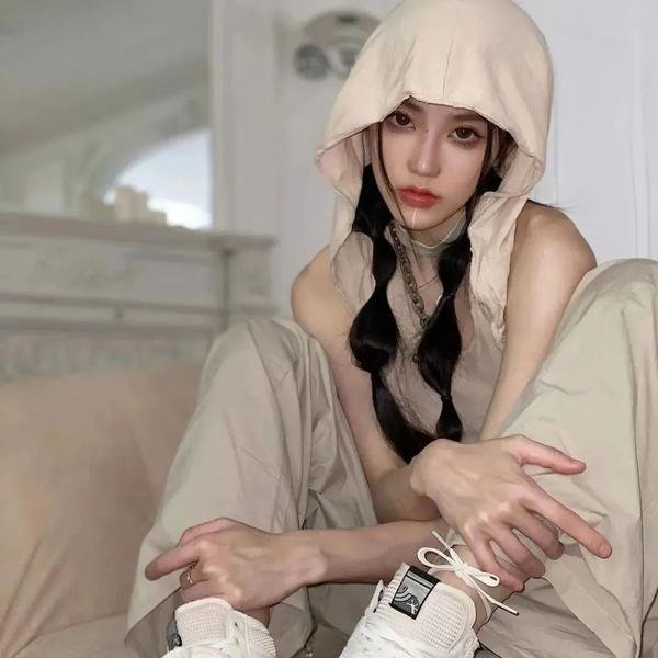 窗里的光